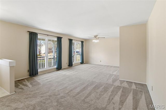 514 Stephanie Lane, Manchester, MO 63011