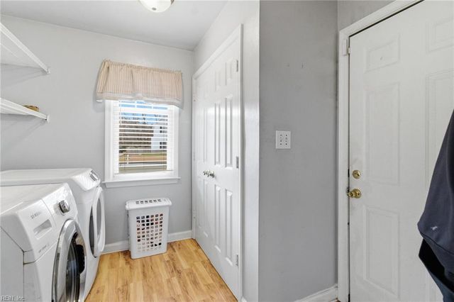 1515 Olde Mill Creek DR, Suffolk, VA 23434