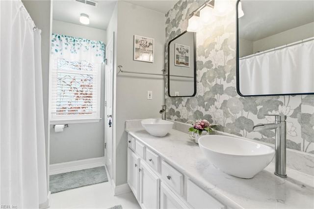 1515 Olde Mill Creek DR, Suffolk, VA 23434