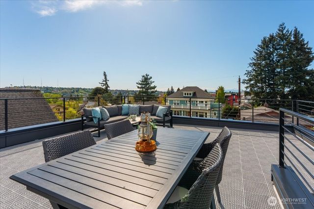 4116 A Burke Avenue N, Seattle, WA 98103