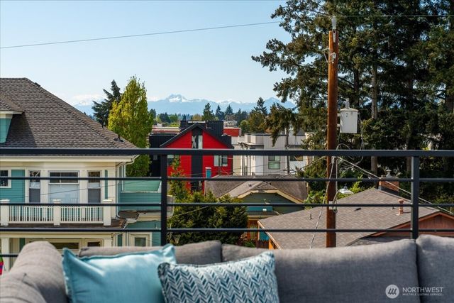 4116 A Burke Avenue N, Seattle, WA 98103