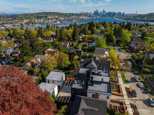 4116 A Burke Avenue N, Seattle, WA 98103