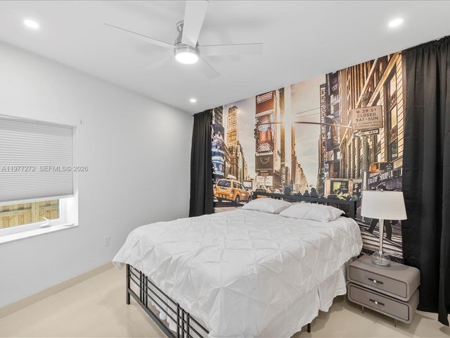 3510 NE 17th Ave, Oakland Park, FL 33334