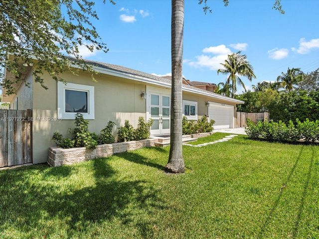 3510 NE 17th Ave, Oakland Park, FL 33334