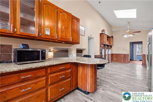 120 Royal Manor Road, Easton, PA 18042