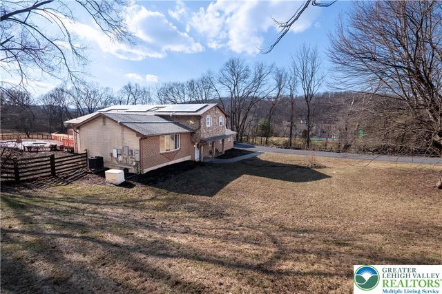 120 Royal Manor Road, Easton, PA 18042