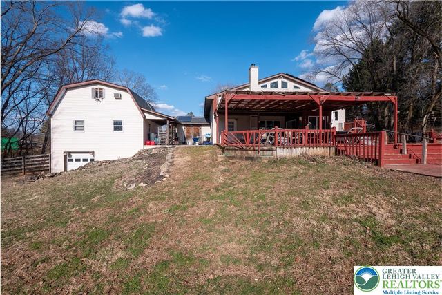 120 Royal Manor Road, Easton, PA 18042