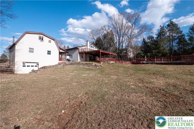 120 Royal Manor Road, Easton, PA 18042