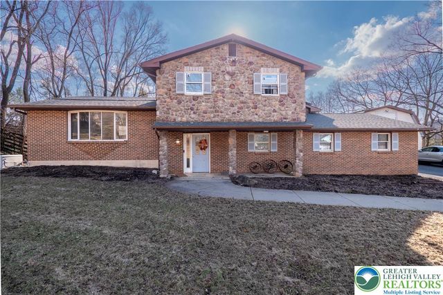 120 Royal Manor Road, Easton, PA 18042