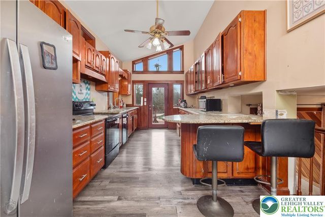 120 Royal Manor Road, Easton, PA 18042