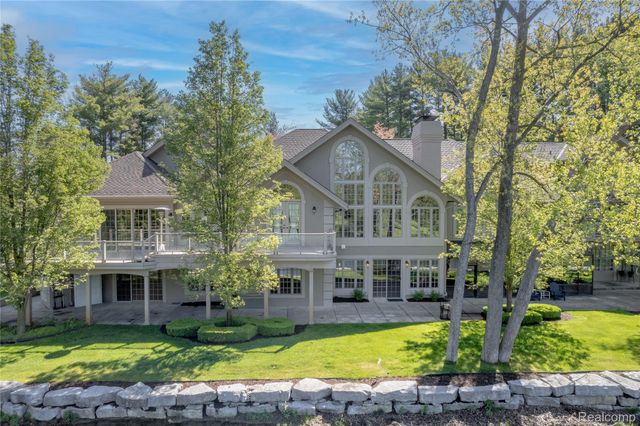 6279 CANTER CREEK Court, Grand Blanc, MI 48439