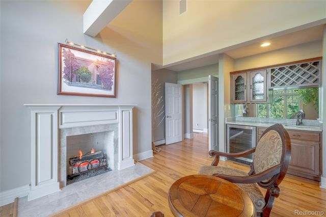 6279 CANTER CREEK Court, Grand Blanc, MI 48439