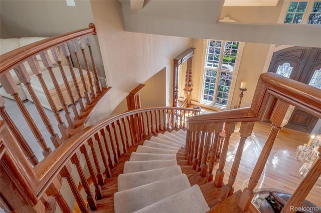 6279 CANTER CREEK Court, Grand Blanc, MI 48439