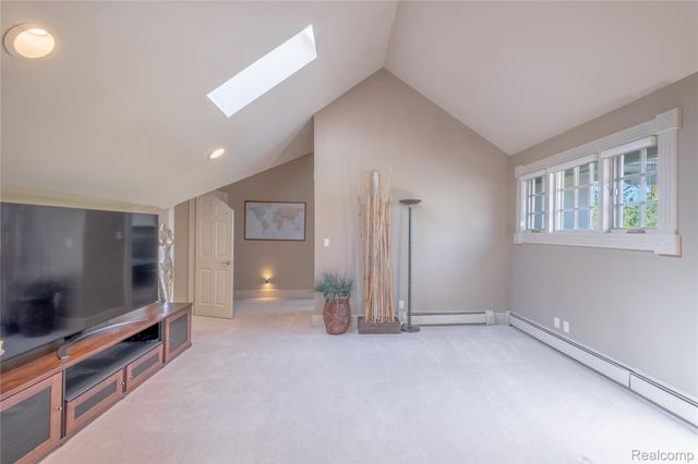 6279 CANTER CREEK Court, Grand Blanc, MI 48439