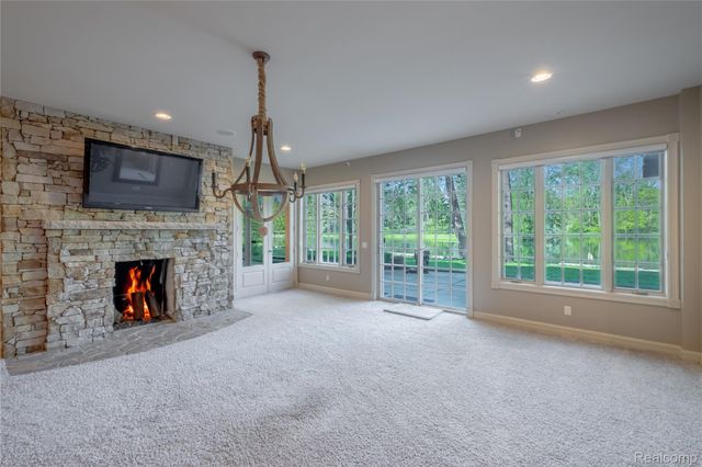 6279 CANTER CREEK Court, Grand Blanc, MI 48439