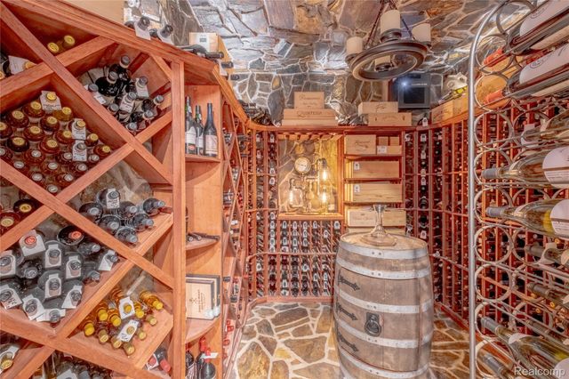 6279 CANTER CREEK Court, Grand Blanc, MI 48439