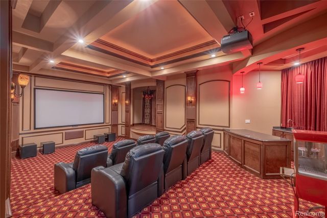 6279 CANTER CREEK Court, Grand Blanc, MI 48439