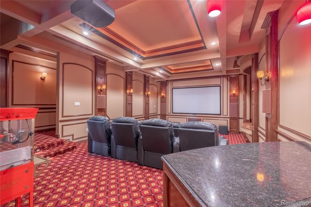 6279 CANTER CREEK Court, Grand Blanc, MI 48439