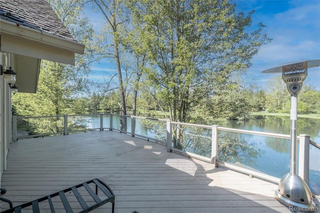 6279 CANTER CREEK Court, Grand Blanc, MI 48439