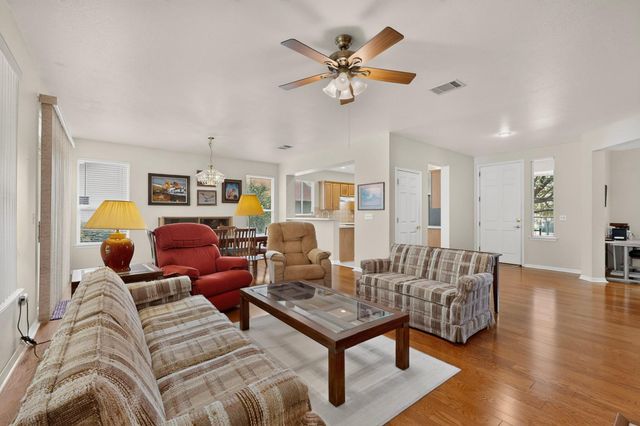 207 Red Poppy TRL, Georgetown, TX 78633