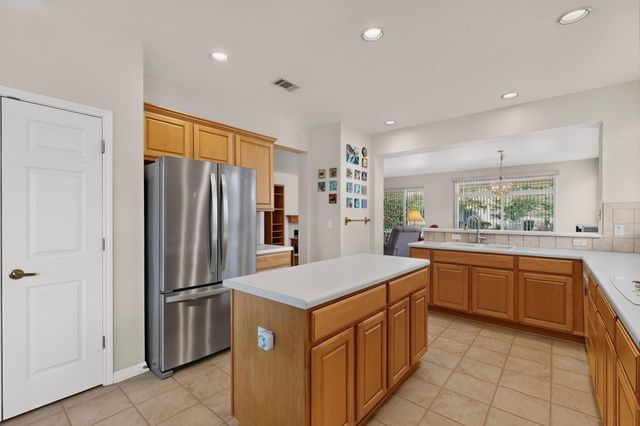207 Red Poppy TRL, Georgetown, TX 78633