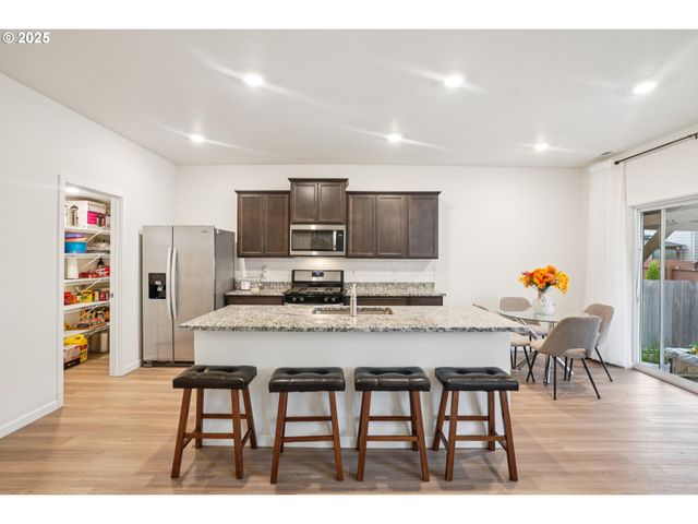 3578 Sw 42ND Ter, Gresham, OR 97080