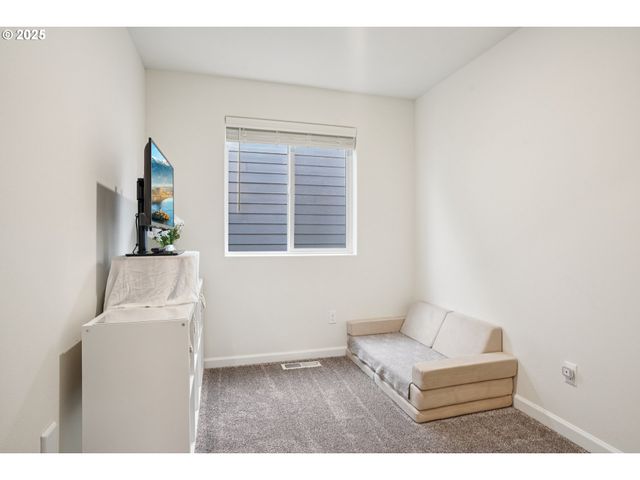 3578 Sw 42ND Ter, Gresham, OR 97080