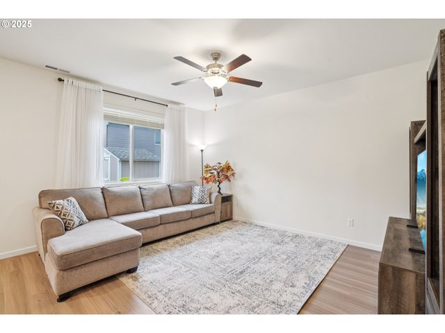 3578 Sw 42ND Ter, Gresham, OR 97080