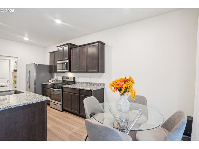 3578 Sw 42ND Ter, Gresham, OR 97080