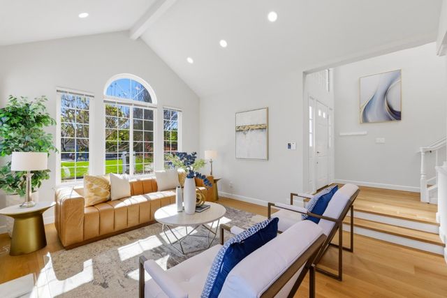 800 Fountain Park Lane, Mountain View, CA 94043