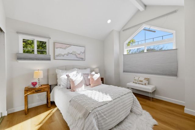 800 Fountain Park Lane, Mountain View, CA 94043