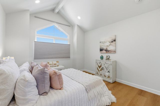 800 Fountain Park Lane, Mountain View, CA 94043