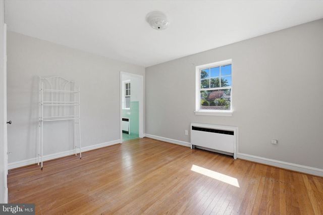 207 ULMER AVE, Oreland, PA 19075