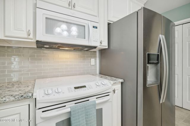 1634 VILLAGE WAY Way, Orange Park, FL 32073