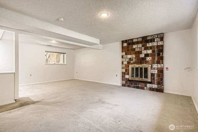 10616 164th Avenue NE, Redmond, WA 98052