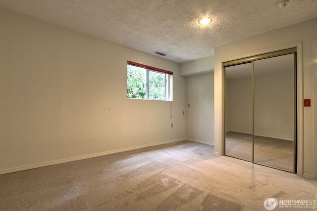 10616 164th Avenue NE, Redmond, WA 98052