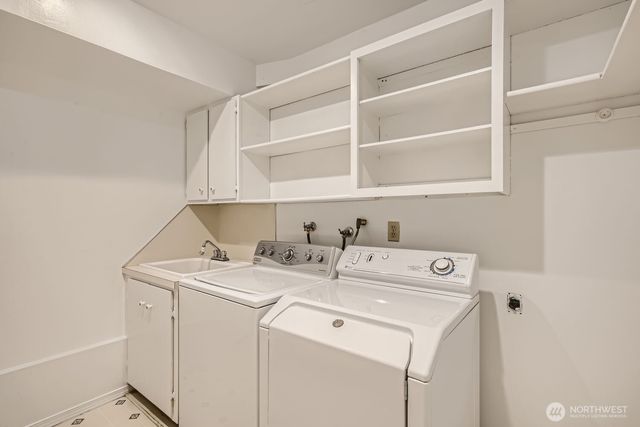 10616 164th Avenue NE, Redmond, WA 98052