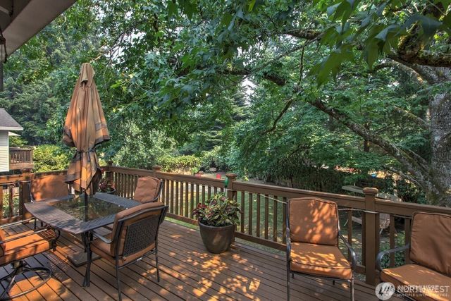 10616 164th Avenue NE, Redmond, WA 98052