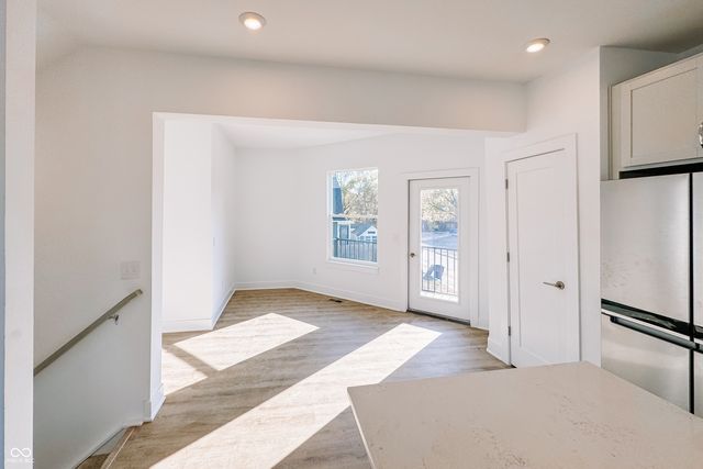 2151 N College Avenue, Indianapolis, IN 46202