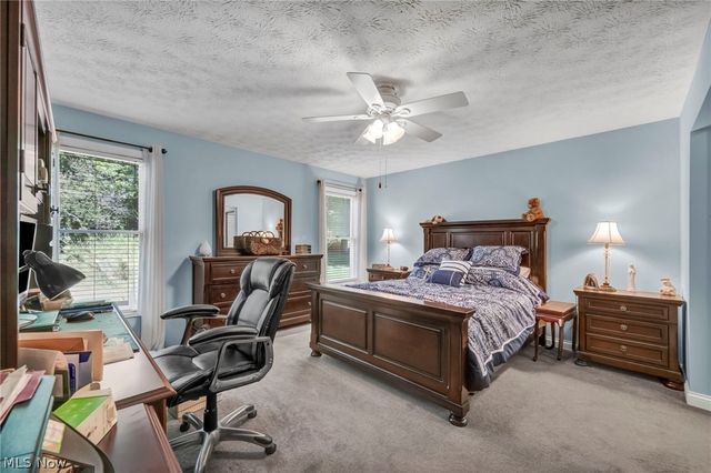 11211 Cinnamon Boulevard, North Royalton, OH 44133