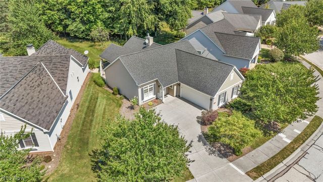 11211 Cinnamon Boulevard, North Royalton, OH 44133