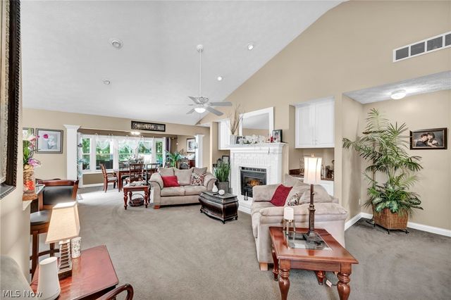 11211 Cinnamon Boulevard, North Royalton, OH 44133