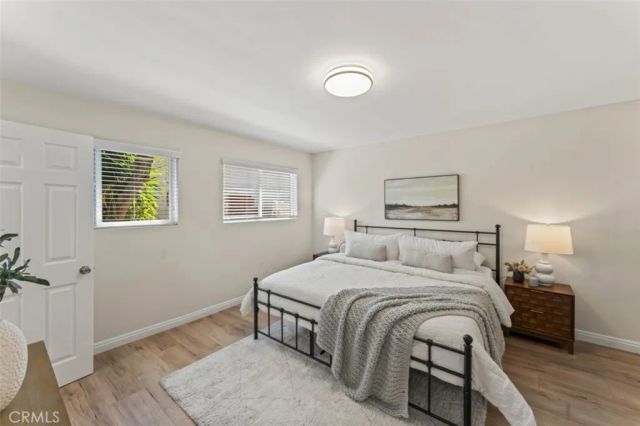 17008 Hartland St, Lake Balboa, CA 91406