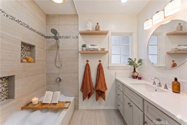 17008 Hartland St, Lake Balboa, CA 91406