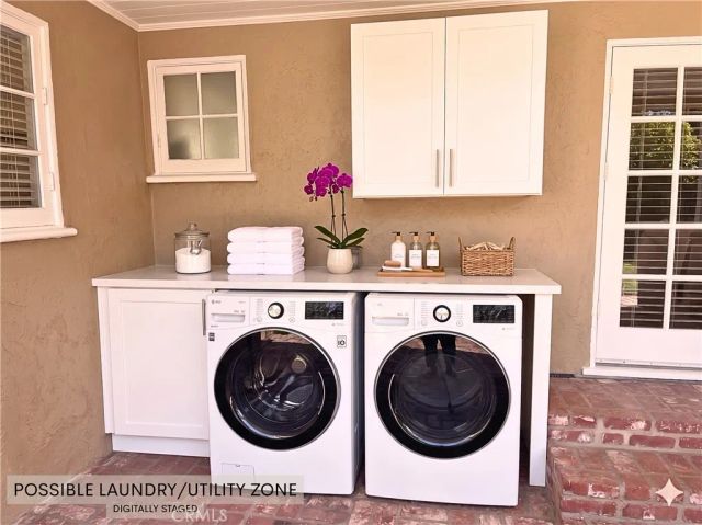 17008 Hartland St, Lake Balboa, CA 91406