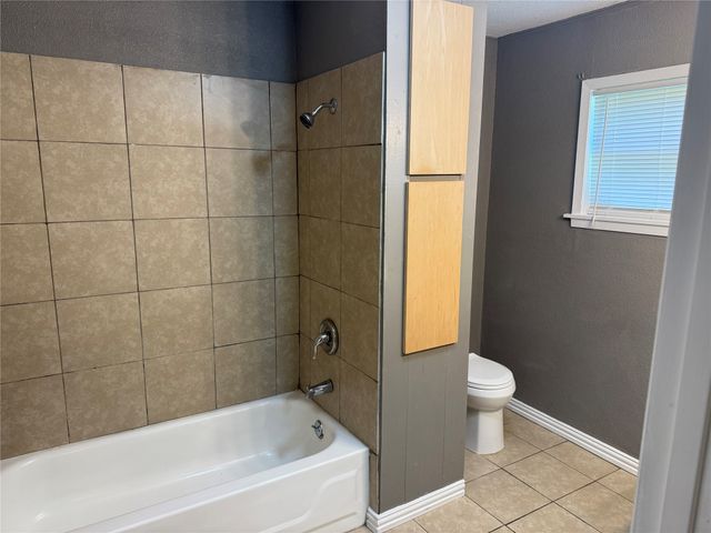 3505 Dalton Street, Greenville, TX 75401