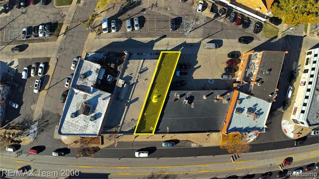 13928 Michigan Avenue, Dearborn, MI 48126