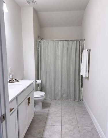 266 Sugar Cane RD, Buda, TX 78610