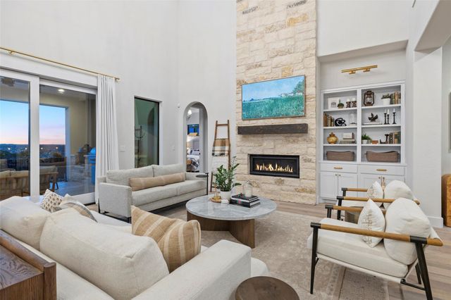 204 Ringtail Stream DR, Lakeway, TX 78738