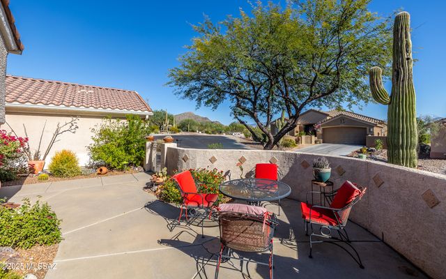 4938 W Desert Chicory Place, Marana, AZ 85658